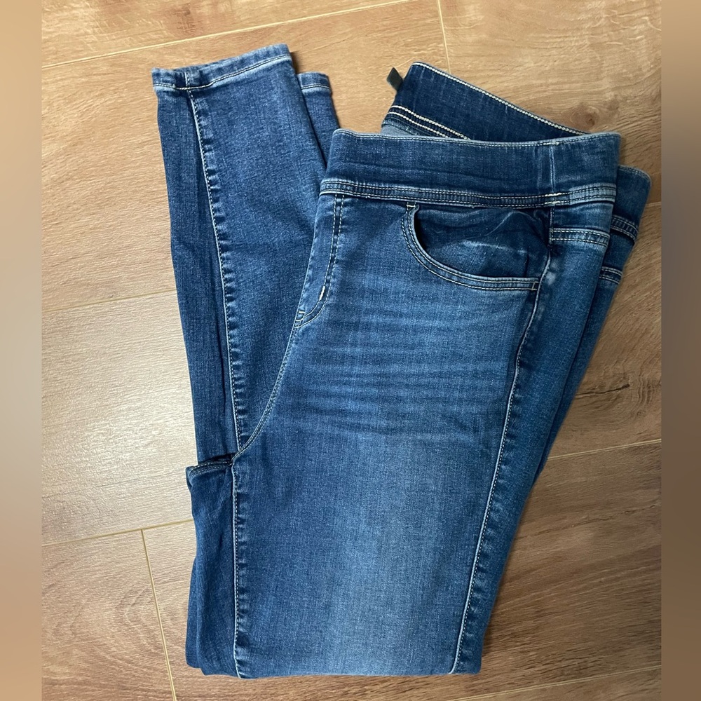 Torrid Pull On Jeans Size 1R